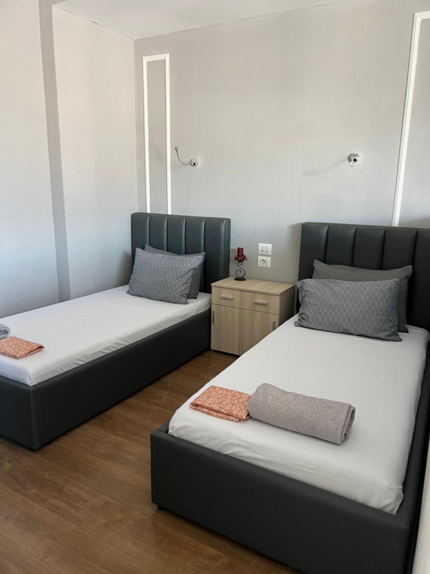 City Centre Rooms 4R Shkodër Dış mekan fotoğraf