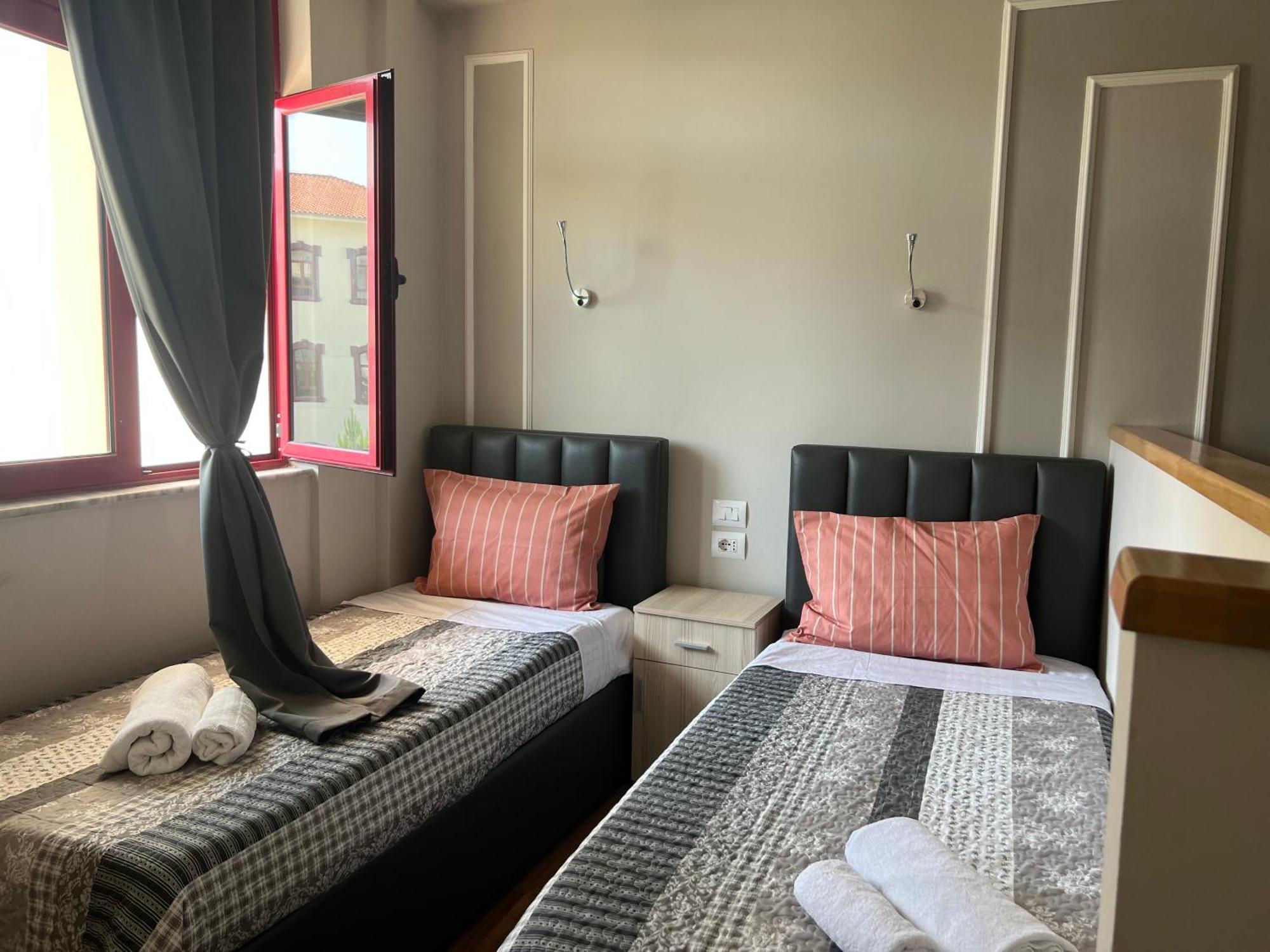 City Centre Rooms 4R Shkodër Dış mekan fotoğraf