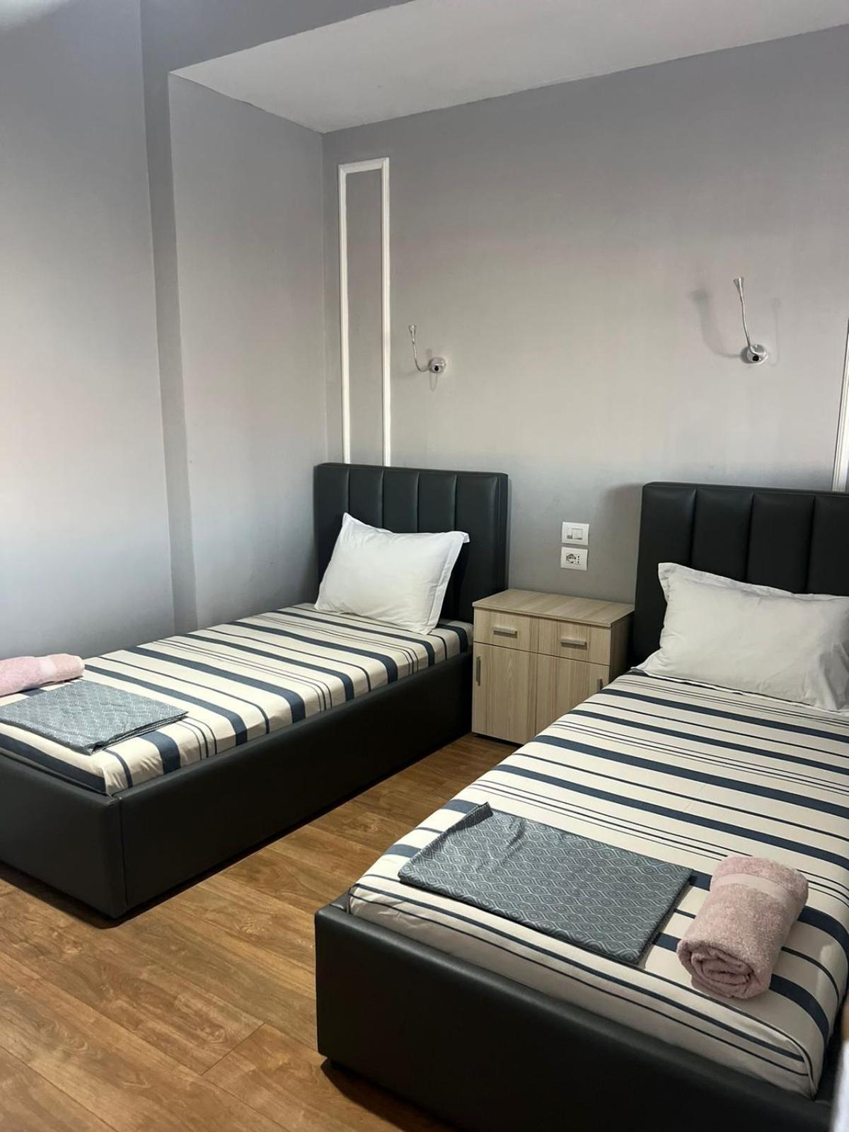 City Centre Rooms 4R Shkodër Dış mekan fotoğraf